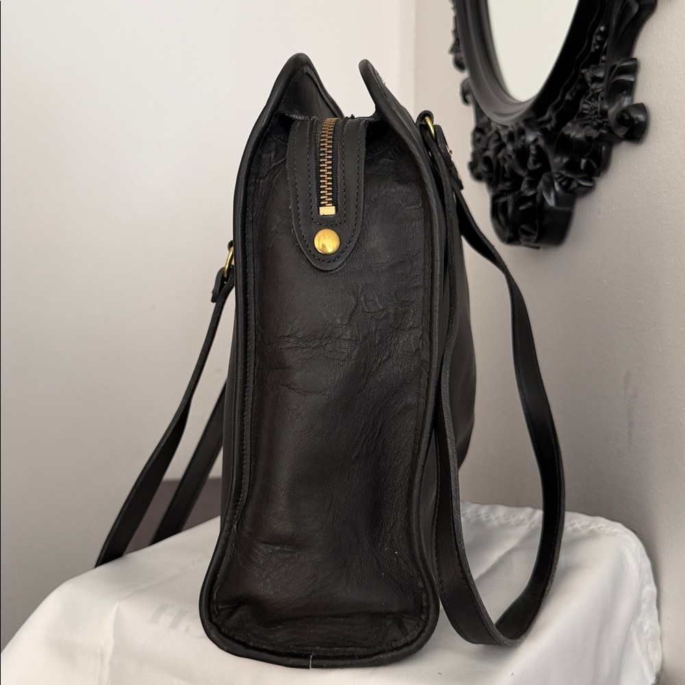 LAURA USA Black Leather Tote Bag with Gold harware - Picture 7 of 17